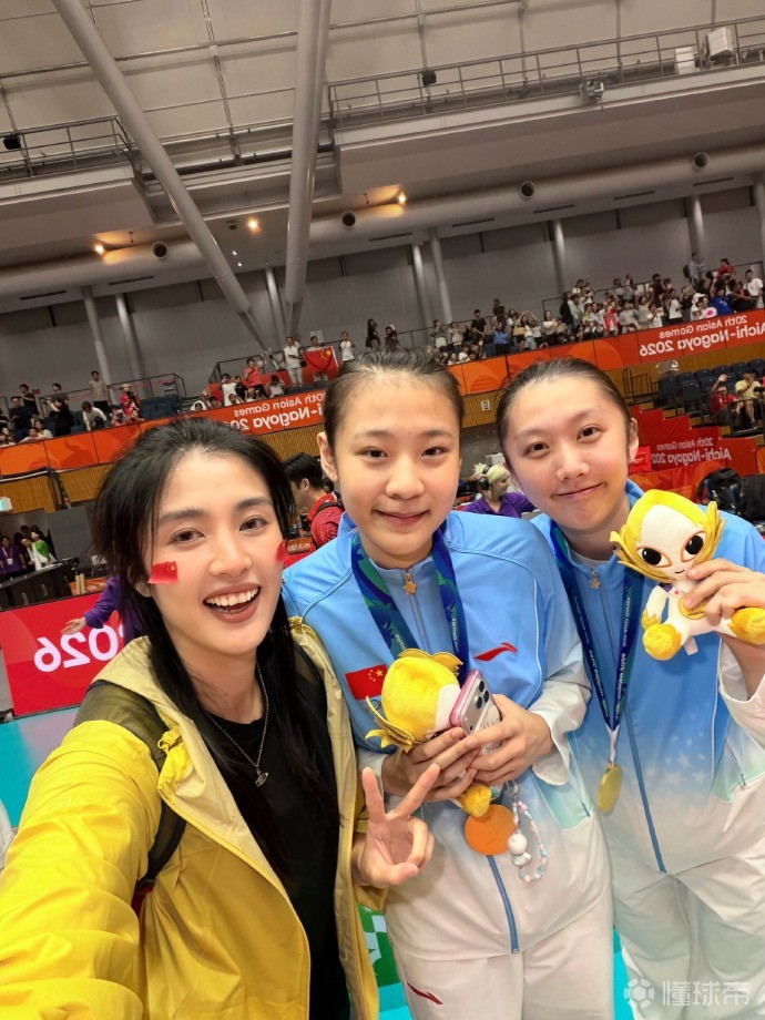 遥遥领先！队报：齐达内是法国年轻人最终偶像，，，逾越梅罗姆登等人