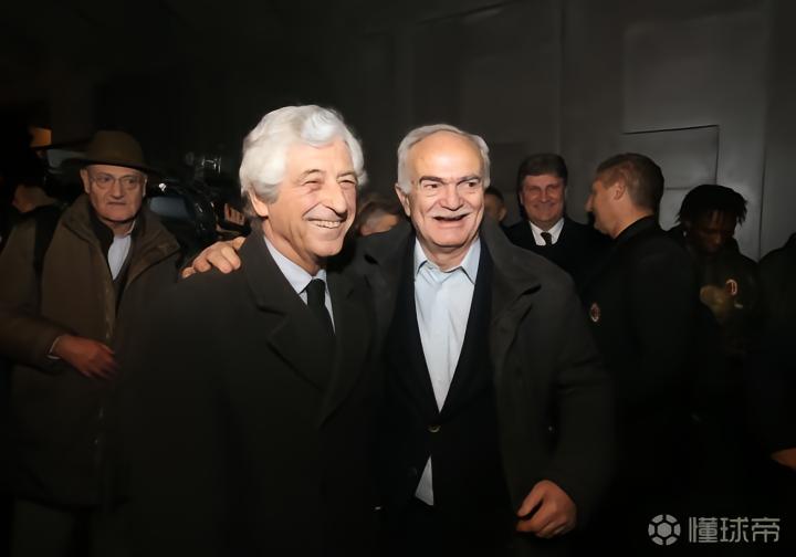 图片报：布兰特现场寓目德国欧国联角逐，，，，他在期待克洛普的召唤