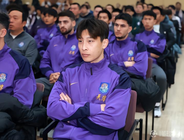 注重停赛风险！U23国足6人身背一黄，，，包括杨希、张玉宁和主教练