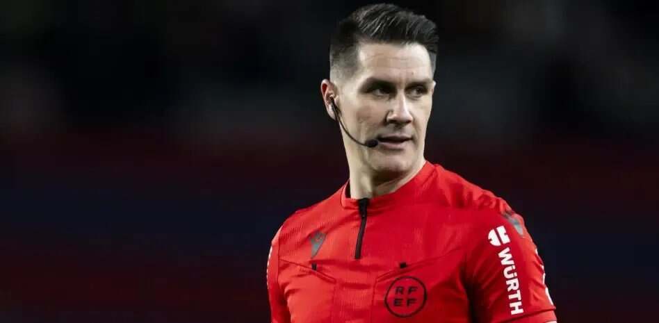 注重停赛风险！U23国足6人身背一黄，，包括杨希、张玉宁和主教练
