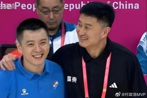 曼彻斯特联女足VS利物浦女足赛前训练图集