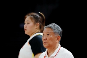 U23国足首发变换：换4个人！蒯纪闻、依木兰、向余望、彭啸先发