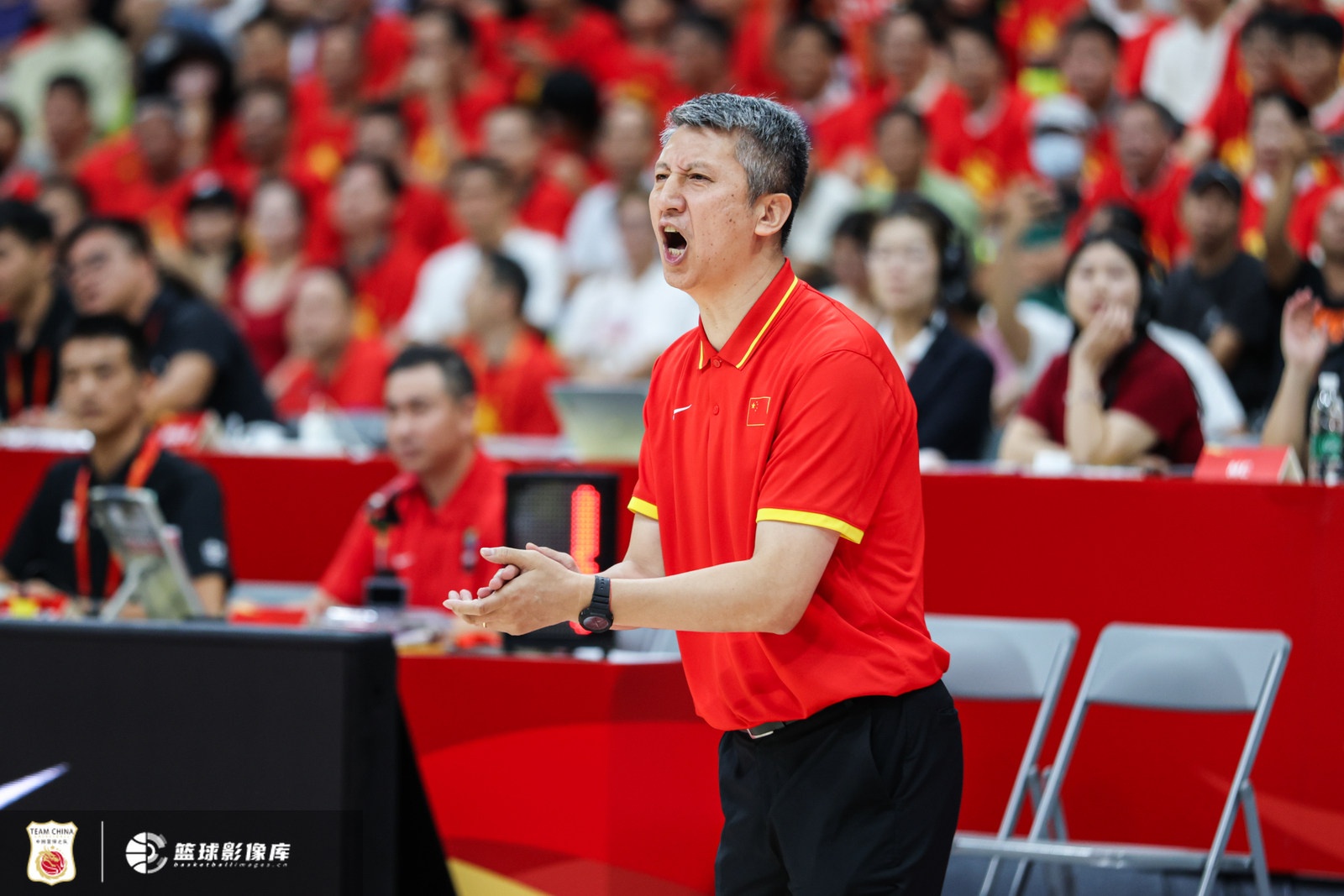 大变阵!U23国足vs泰国：向余望、蒯纪闻、依木兰先发，，，张玉宁替补