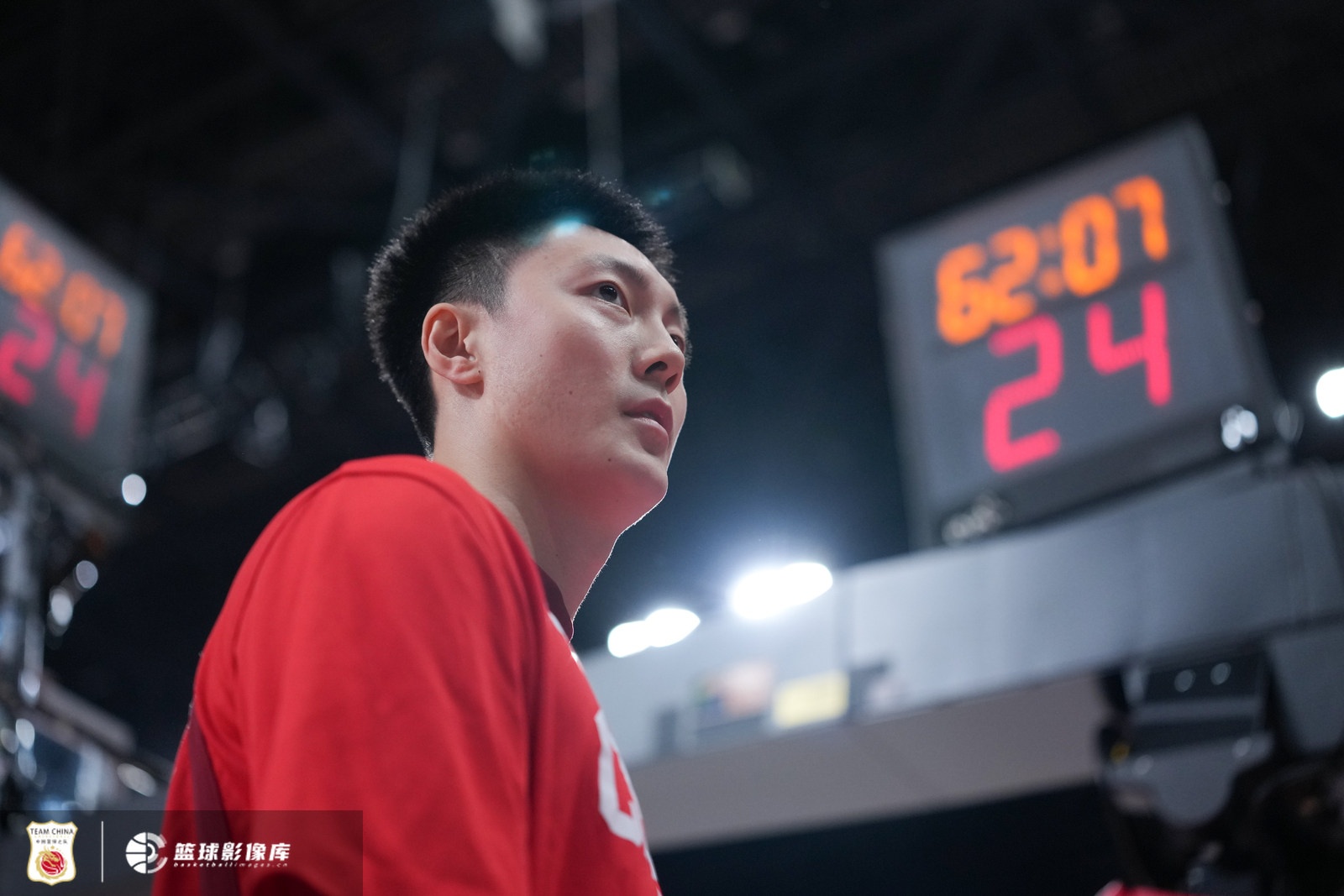 图片报谈拜仁小将费利佩·查韦斯：在马格德堡的体现获得教练认可