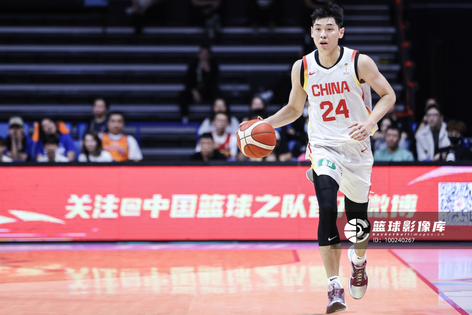 双双迎来本届亚运会首秀！依木兰+向余望此前3轮小组赛均未进场