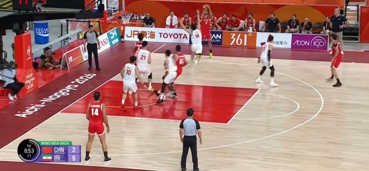 韩国U18VS英格兰U18赛前训练图集